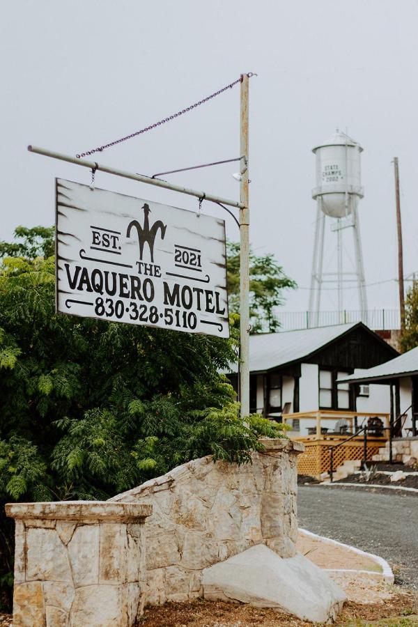 The Vaquero Motel Bandera Exterior photo